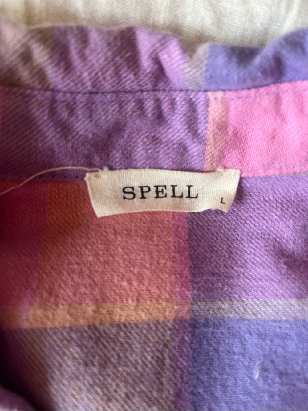 ⚡️SOLD⚡️ Spell Wyatt Flannel Shirt - Pastel sz L - Picture 8 of 10